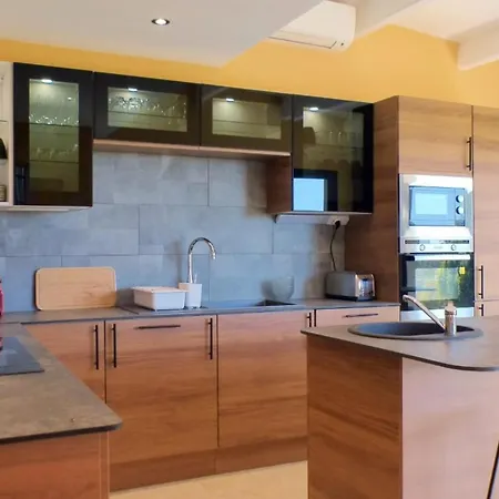 Holiday home Bright House With Garden And Private Pool *