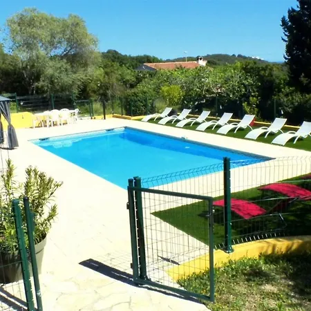 Holiday home Bright House With Garden And Private Pool Ollioules
